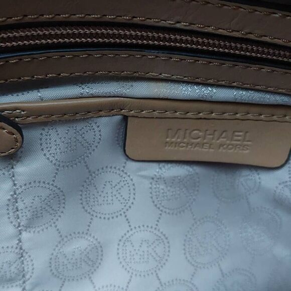 Michael Kors Hamilton Satchel Purse NWT - Picture 7 of 11